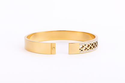 18K Gold Plated Stainless Steel Premium Bracelet for Women - KJKBL011