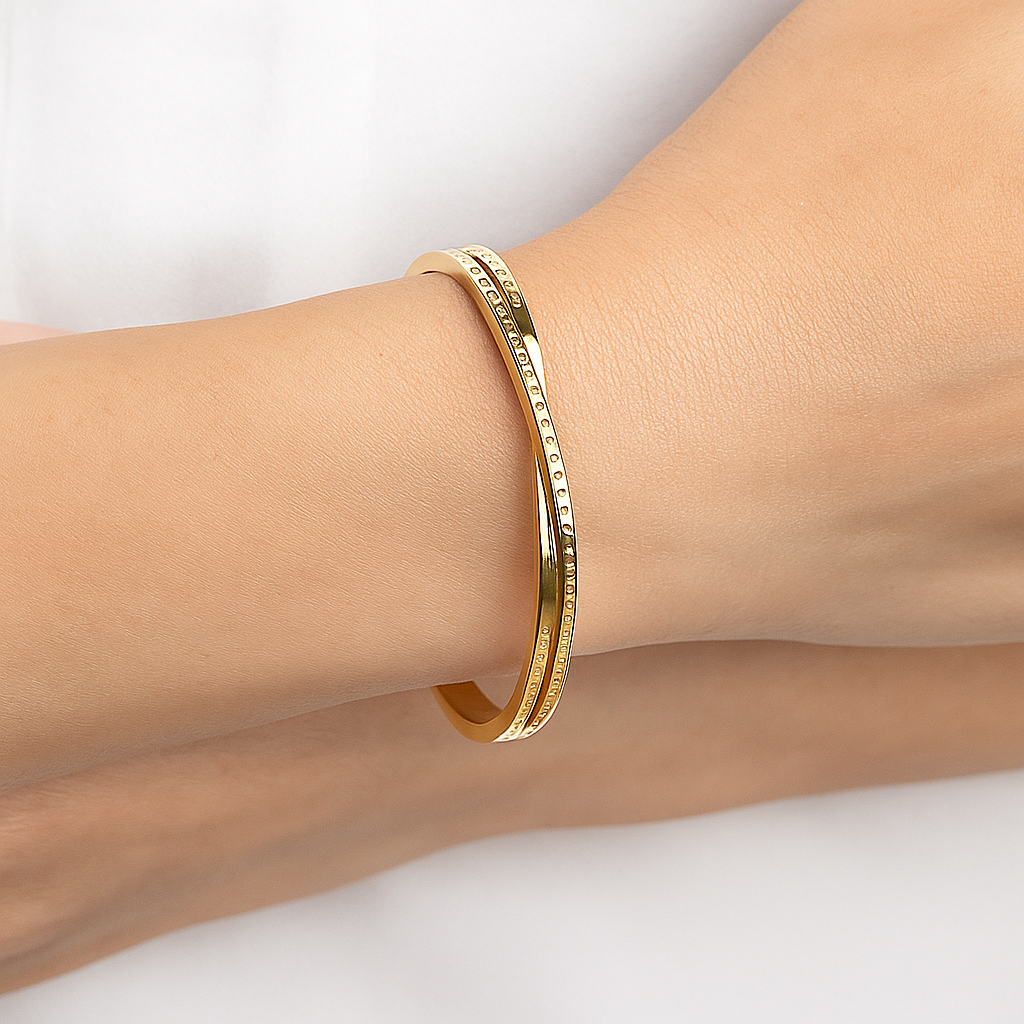 18K Gold Plated Stainless Steel Premium Bracelet for Women - KJKBL010