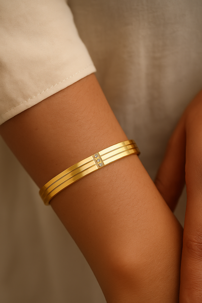 18K Gold Plated Stainless Steel Premium Bracelet for Women - KJKBL008