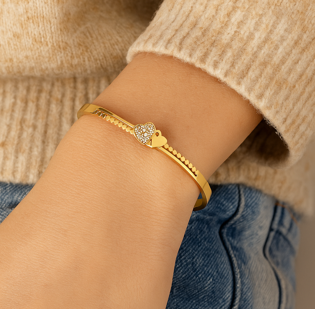 18K Gold Plated Stainless Steel Premium Bracelet for Women - KJKBL014