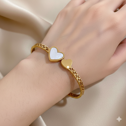18K Gold Plated Stainless Steel Premium Bracelet for Women - KJKBL020