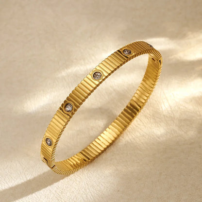 18K Gold Plated Stainless Steel Premium Bracelet for Women - KJKBL018
